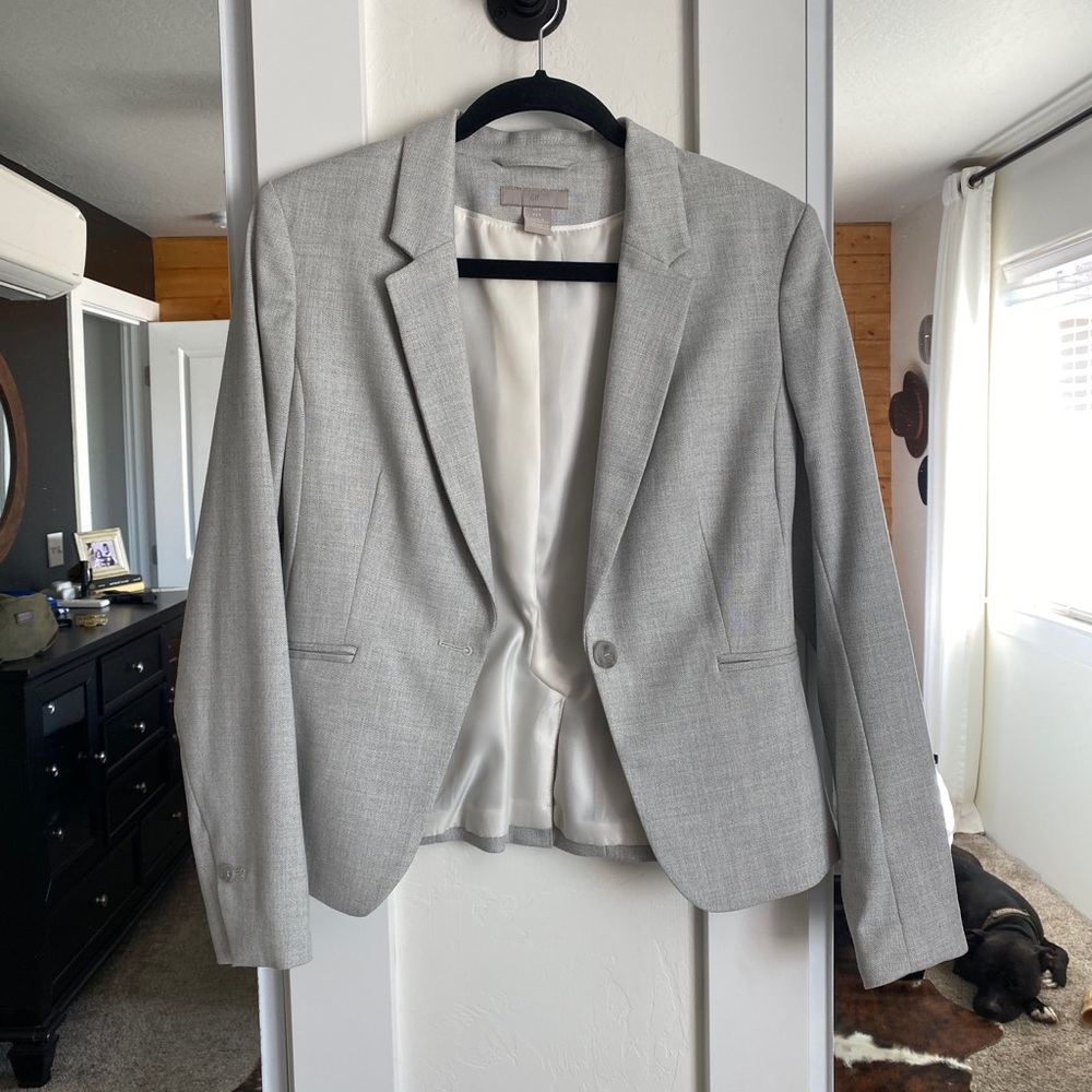 Grey women’s blazer